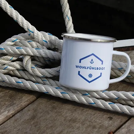 Wohlfühlboot Hausboot - Festlieger Im Hafen - Wc An Bord, Dusche An Land