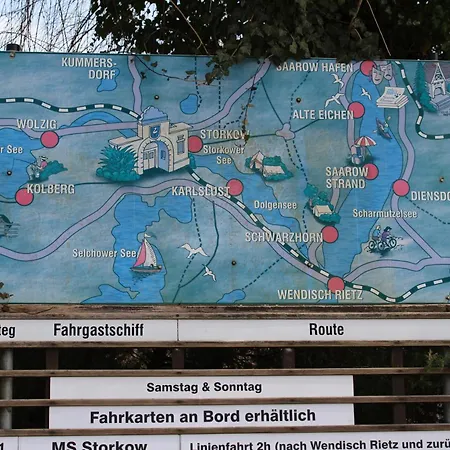 Wohlfühlboot Hausboot - Festlieger Im Hafen - Wc An Bord, Dusche An Land Botel