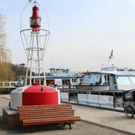 Botel Wohlfühlboot Hausboot - Festlieger Im Hafen - Wc An Bord, Dusche An Land *