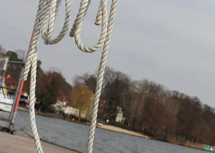Wohlfuehlboot Hausboot - Festlieger Im Hafen - Wc An Bord, Dusche An Land *